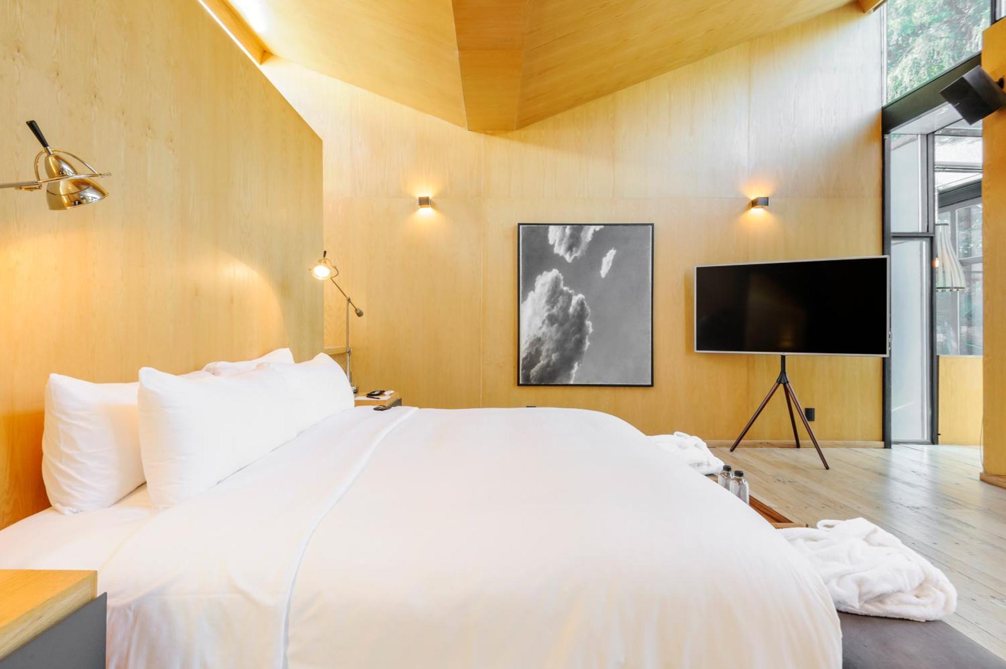 Four-Bedroom Apartment