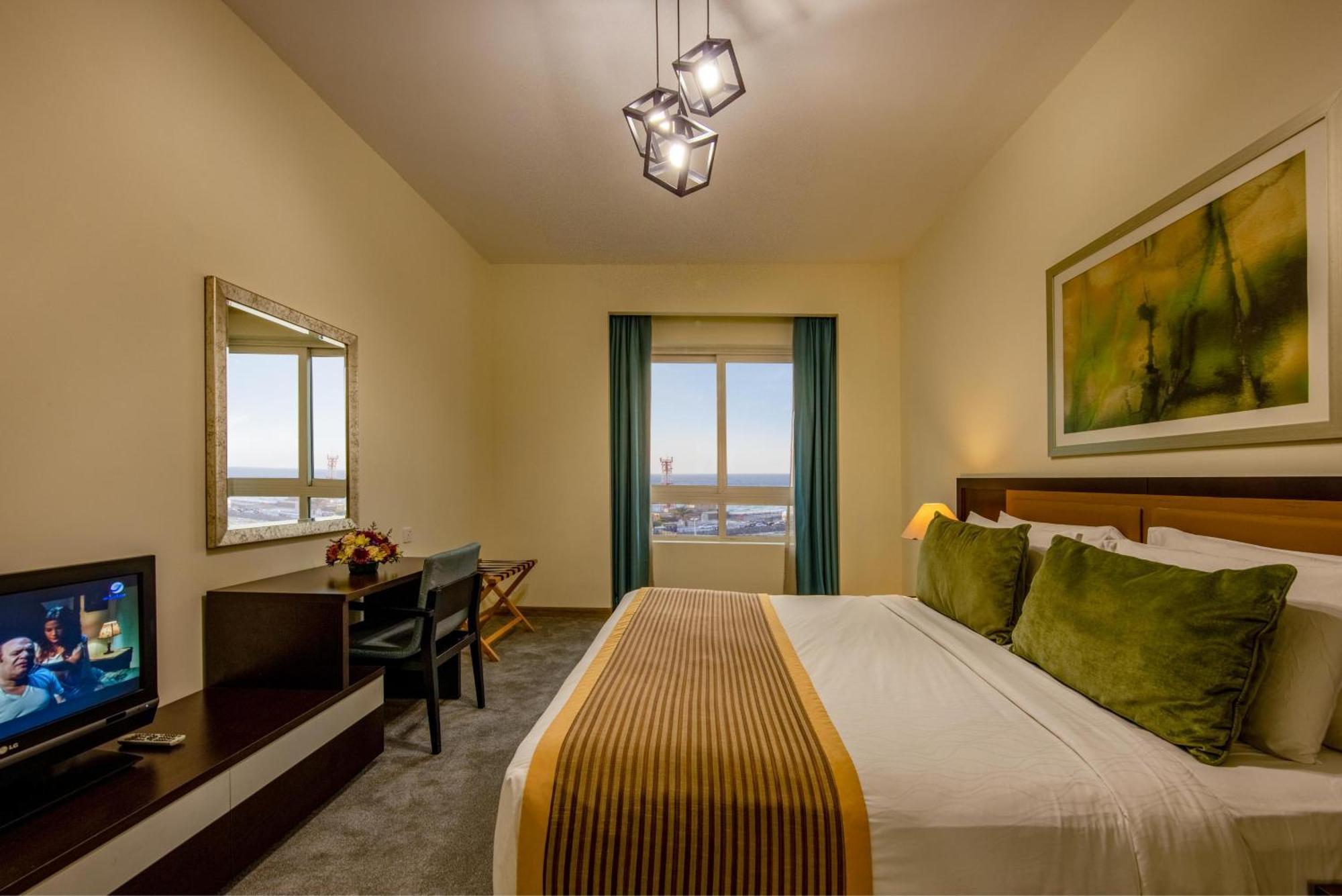 Premium Two-Bedroom Apartment Sea View