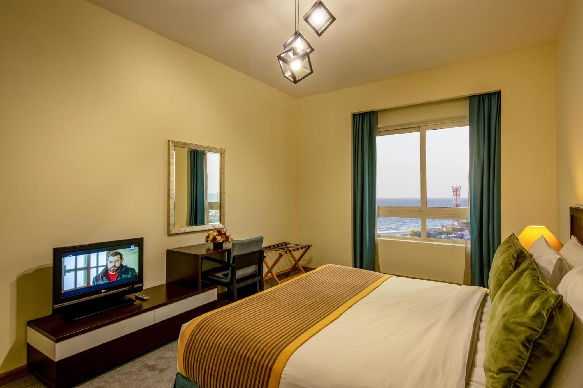 Premium One-Bedroom Apartment Sea View
