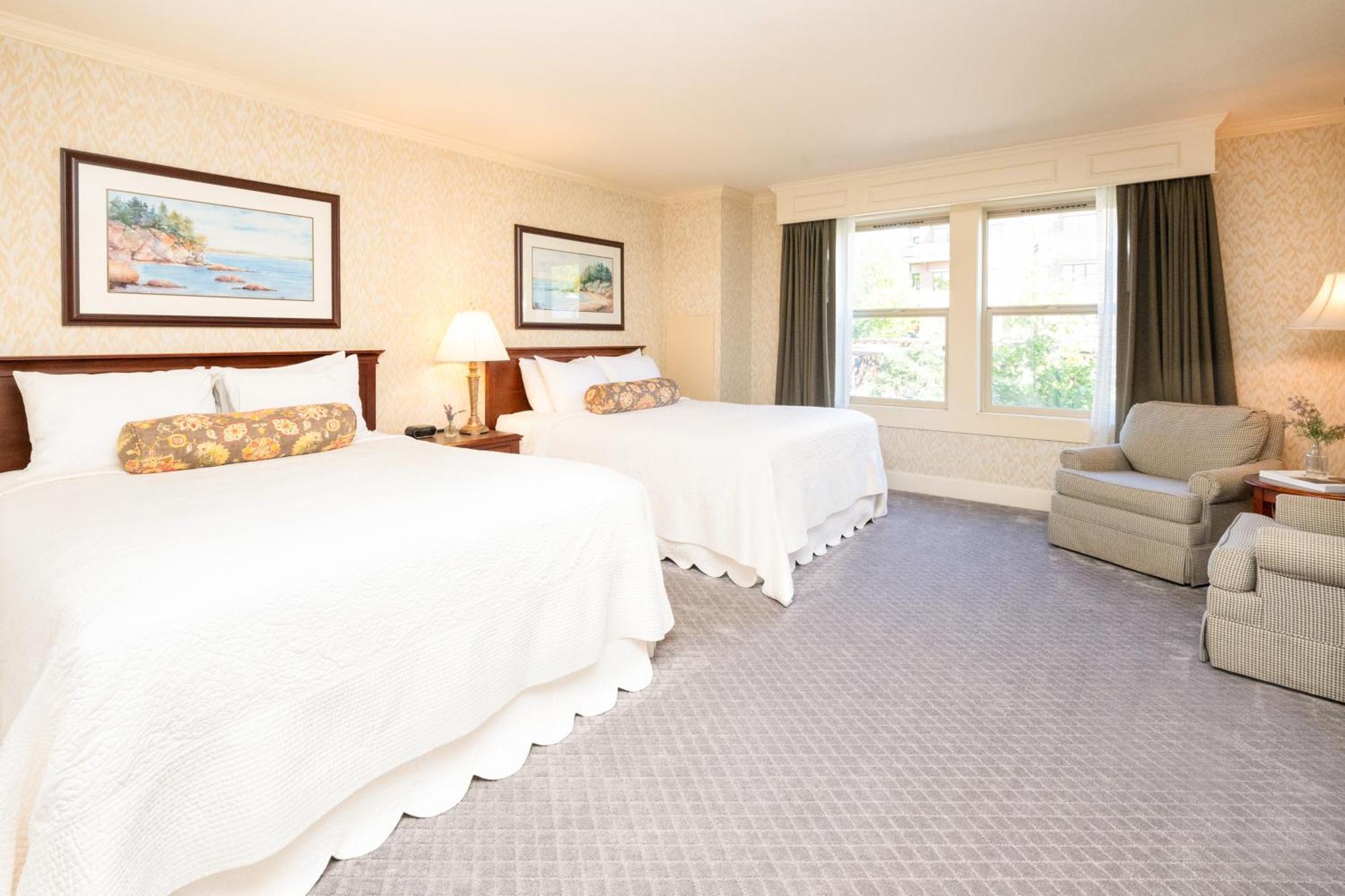 Queen Room Two Queen Beds