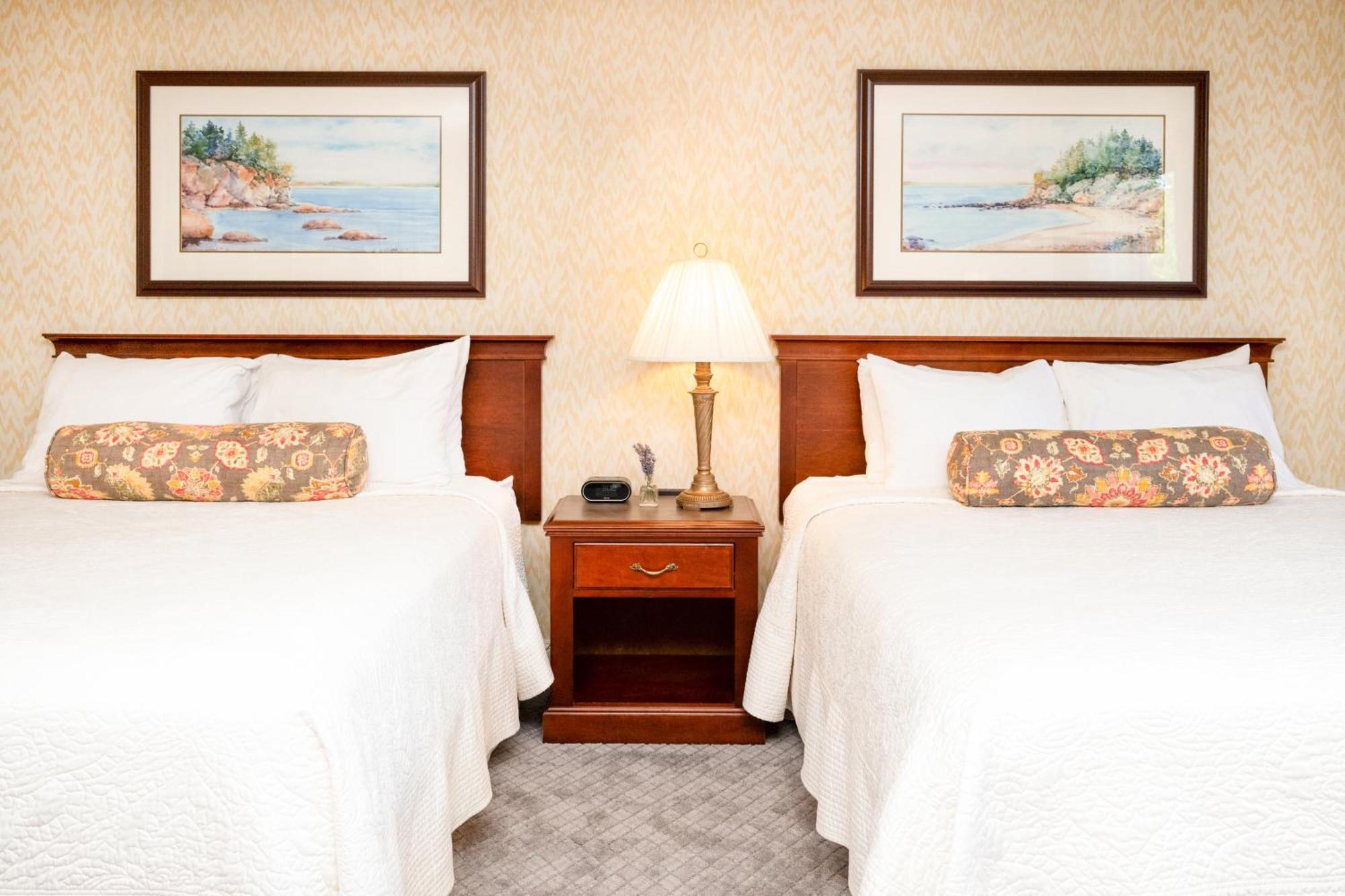Queen Room Two Queen Beds