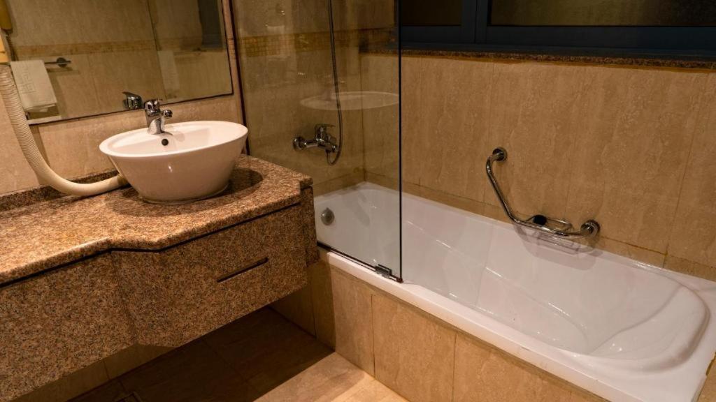 Luxury Triple Room