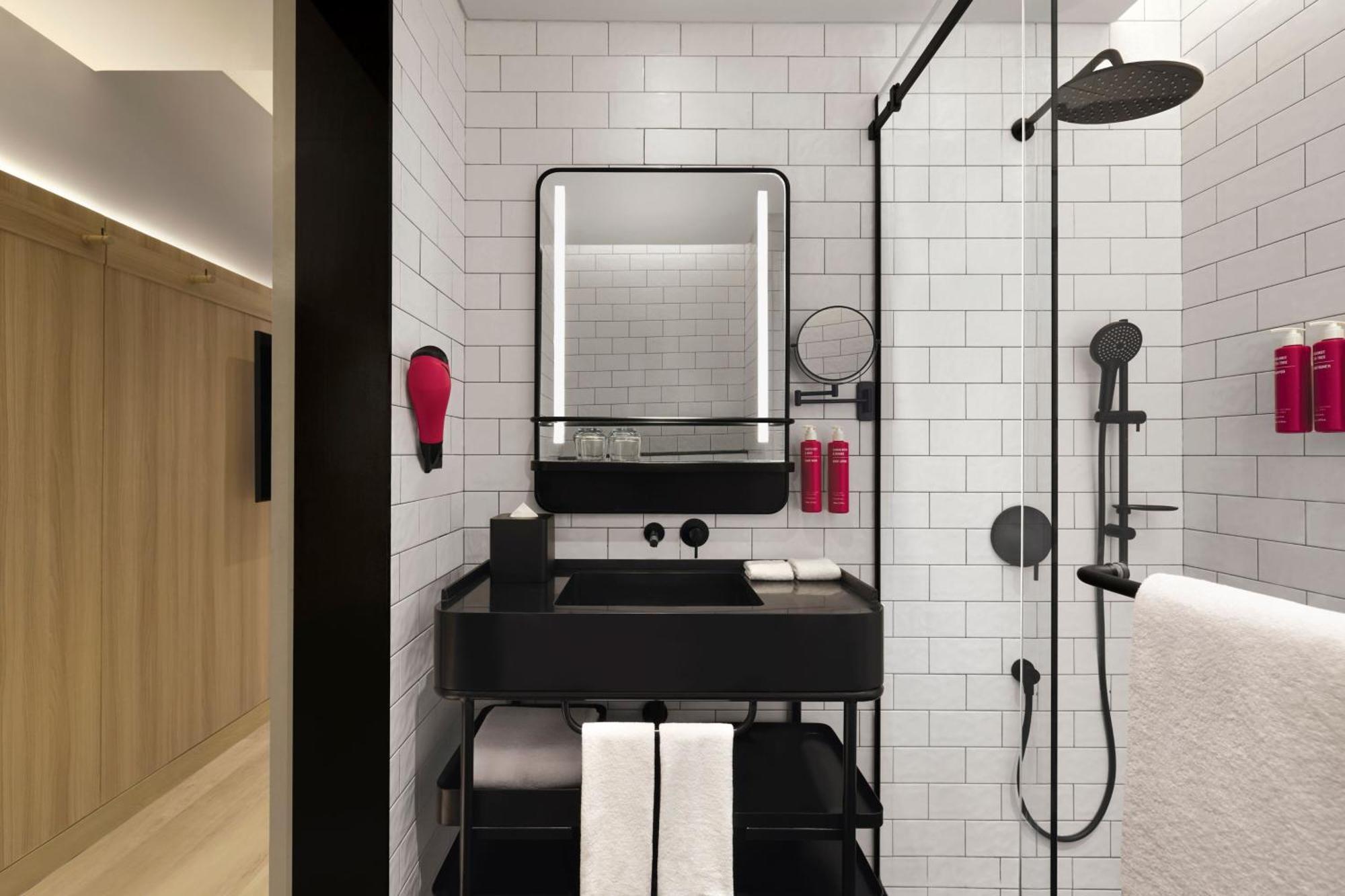 Moxy Queen Room Complimentary INR 1000 Hotel CreditHappy Hours 11 Complimentary mocktail or cocktail on arrival