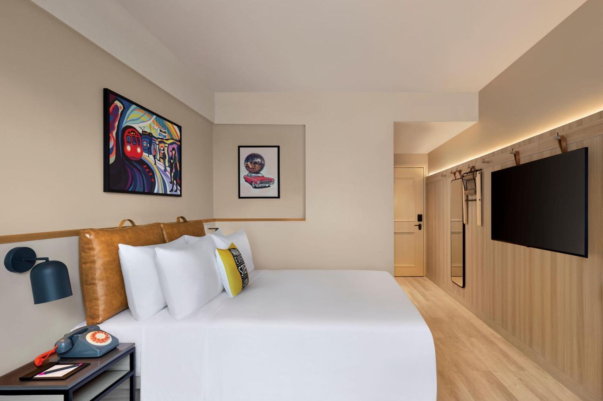 Moxy Queen Room Complimentary INR 1000 Hotel CreditHappy Hours 11 Complimentary mocktail or cocktail on arrival