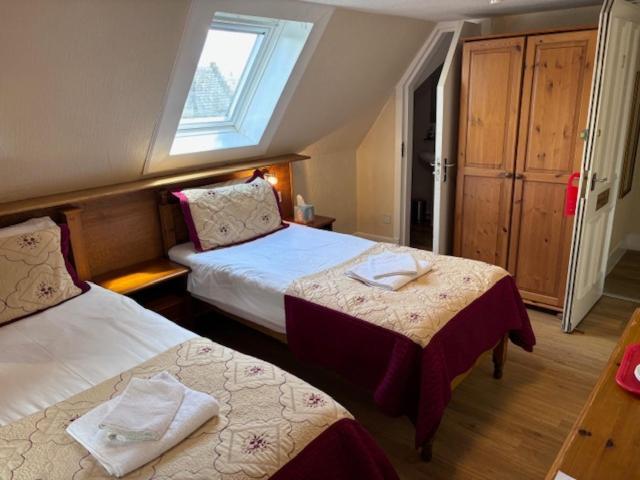 Classic Twin Room