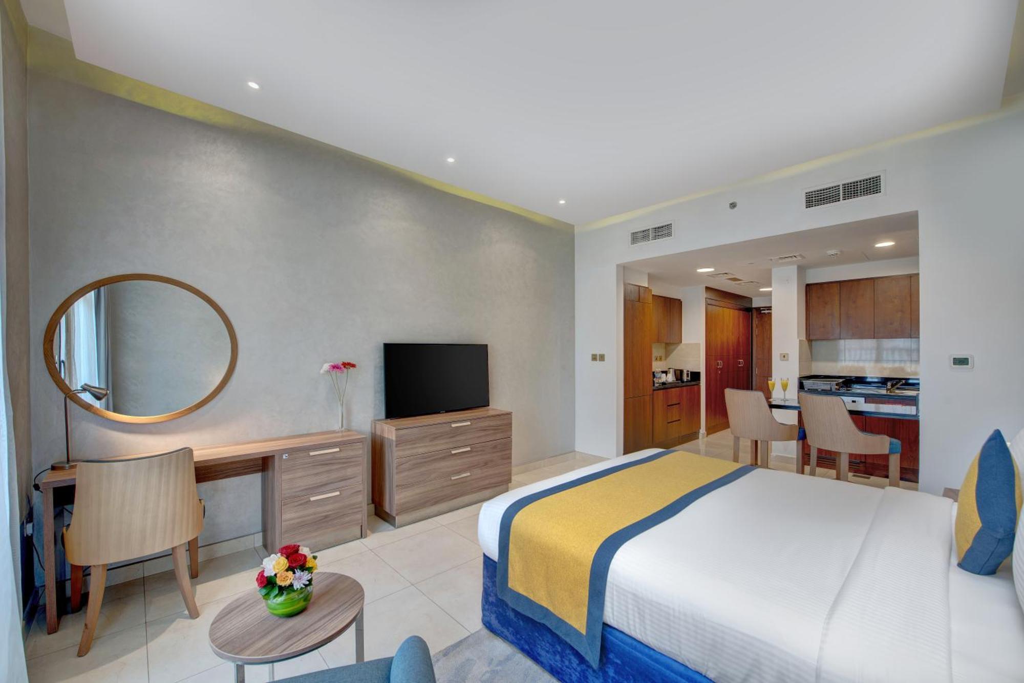 City View Studio Apartment