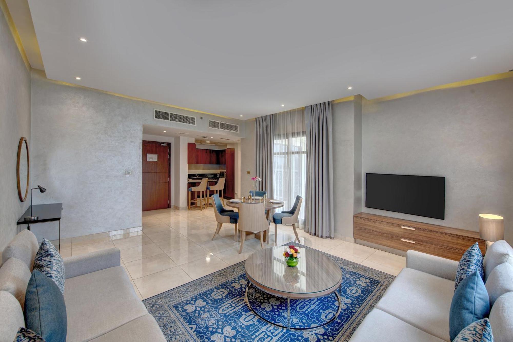 One-Bedroom Creek View Apartment