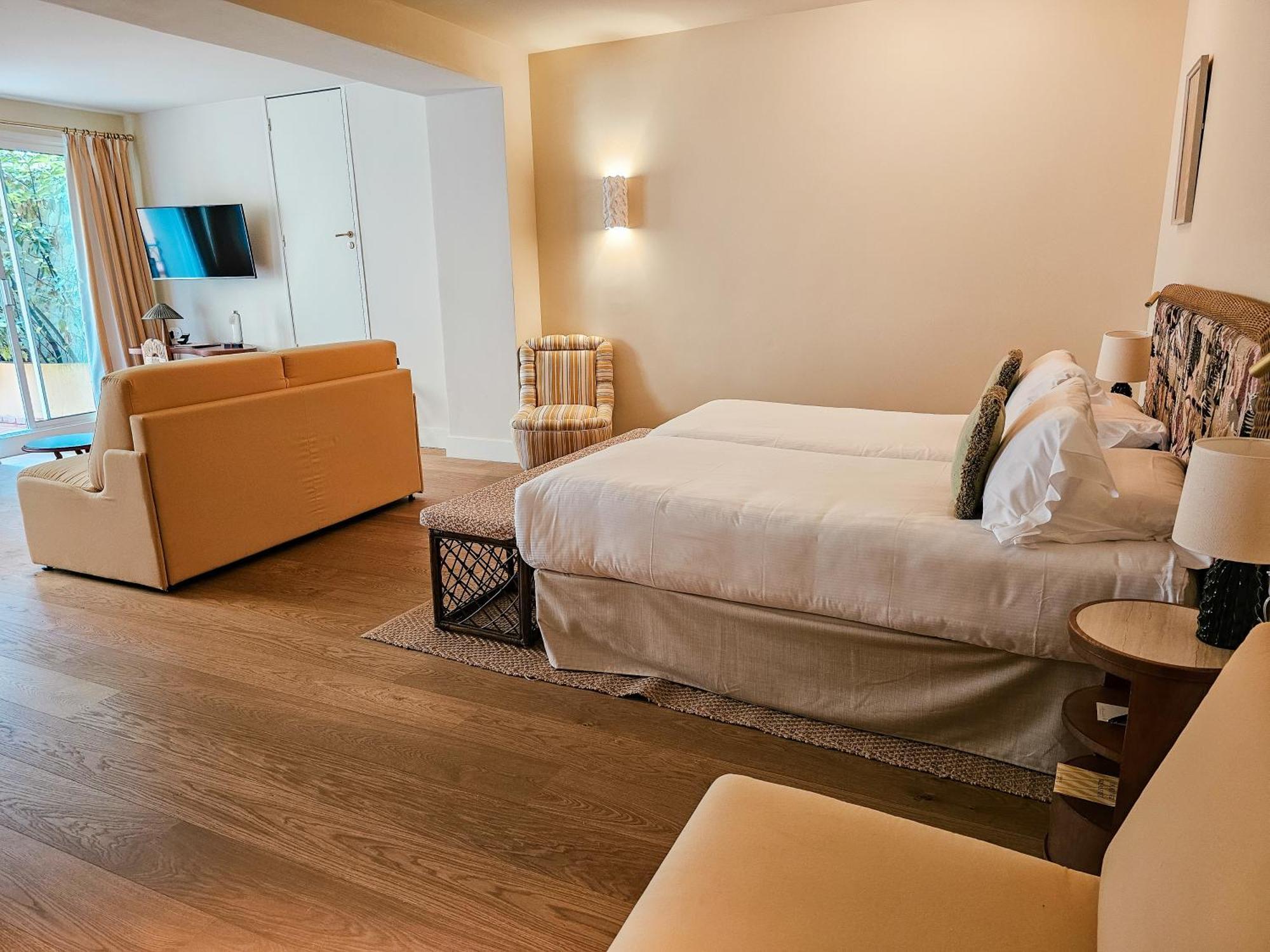 Superior Triple Room