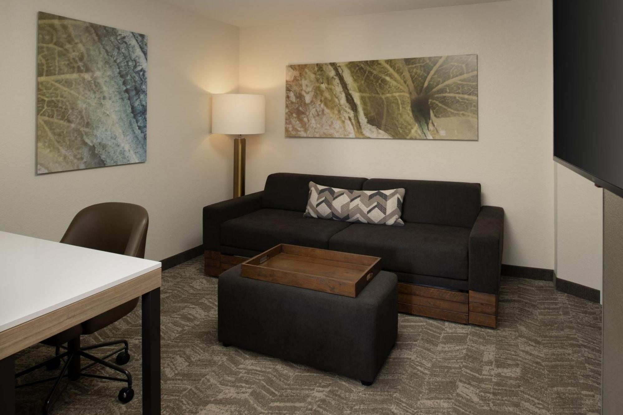 Queen Suite Two Queen Beds Bathtub Trundle Sofa Mobility Access or Hearing Accessible