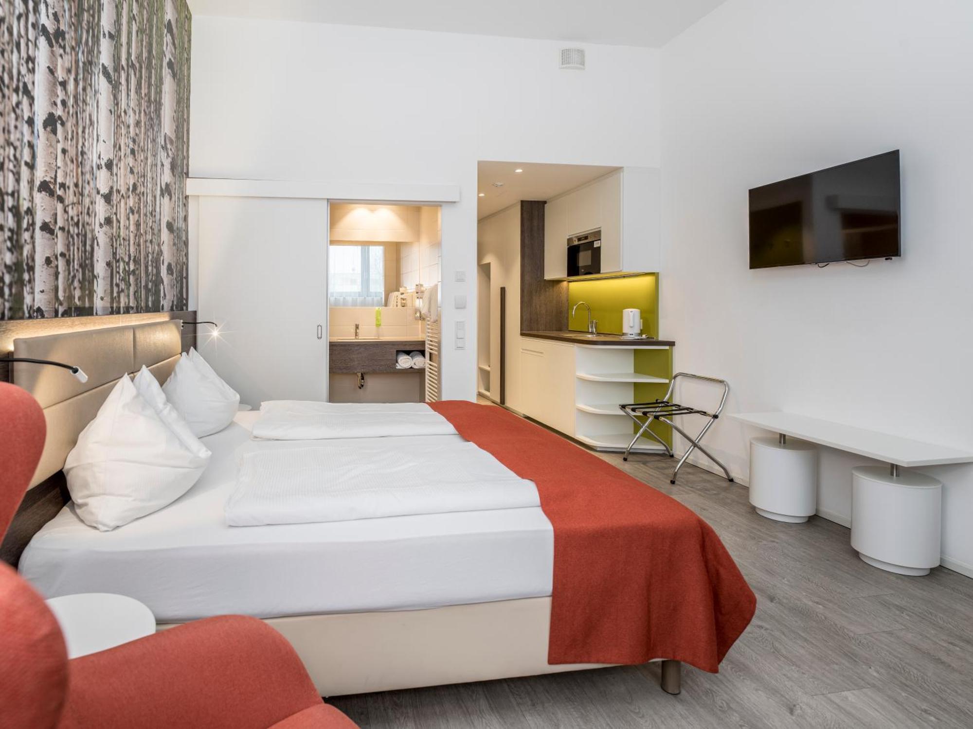 Large Double Room