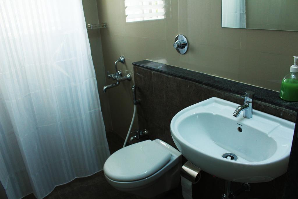 Double or Twin Room with Private External Bathroom