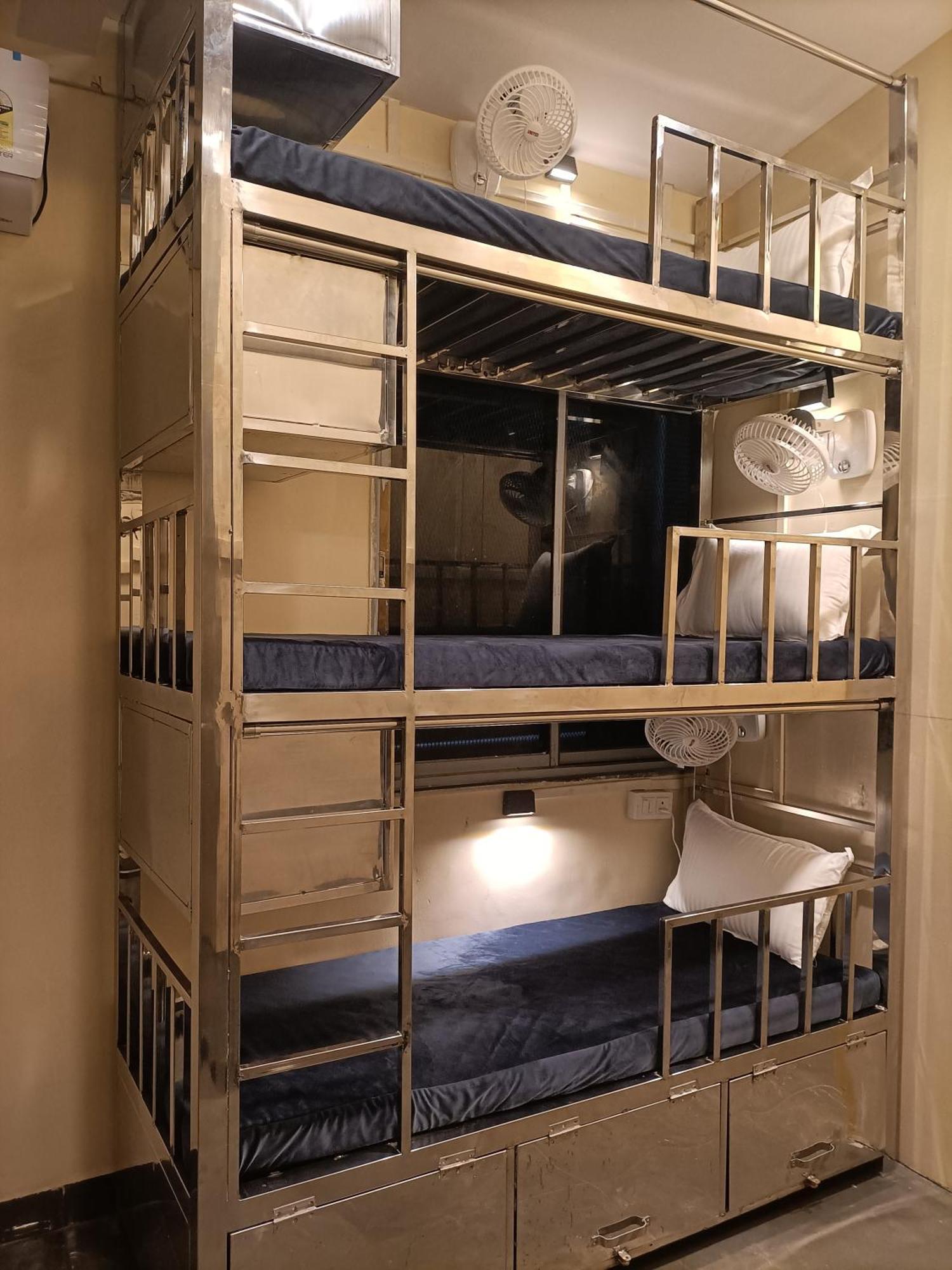 10-Bed Male Dormitory Room
