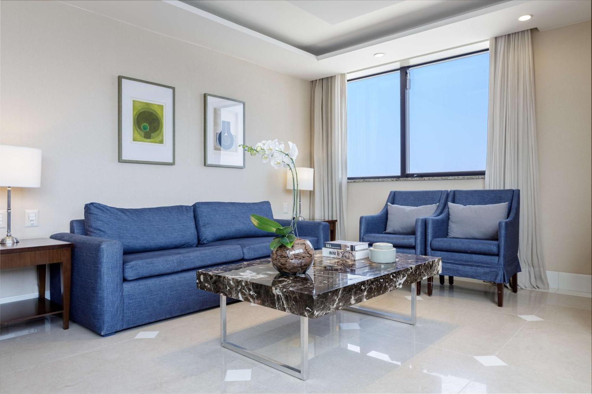 Executive One-Bedroom King Suite Ocean Front
