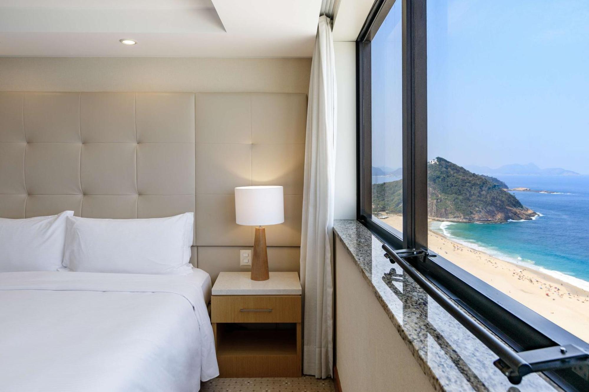 Executive One-Bedroom King Suite Ocean Front