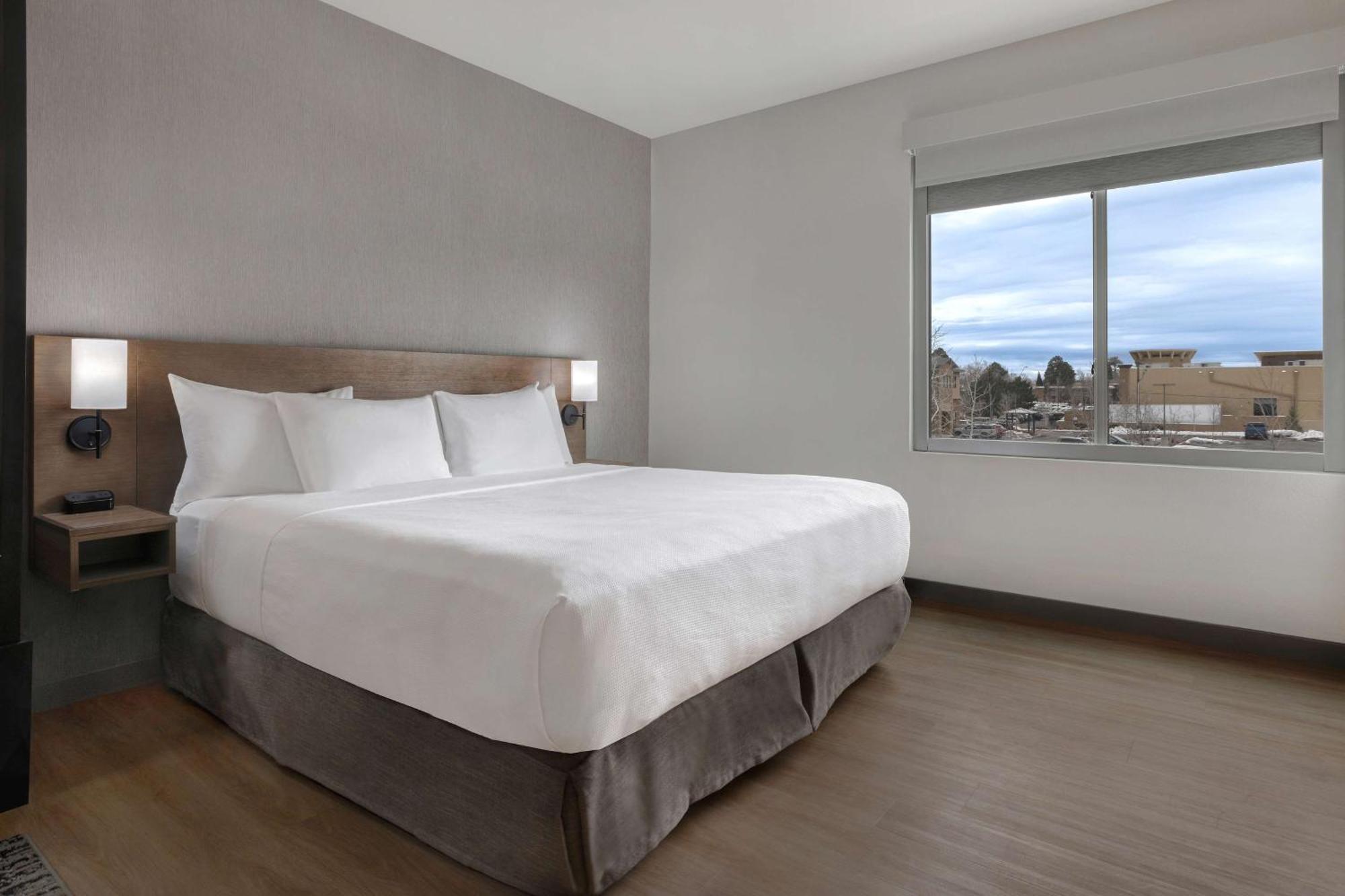King Room with Sofa Bed - High Floor