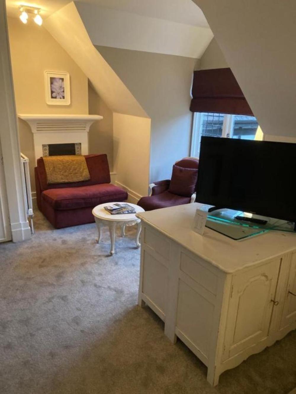 Luxury Suite