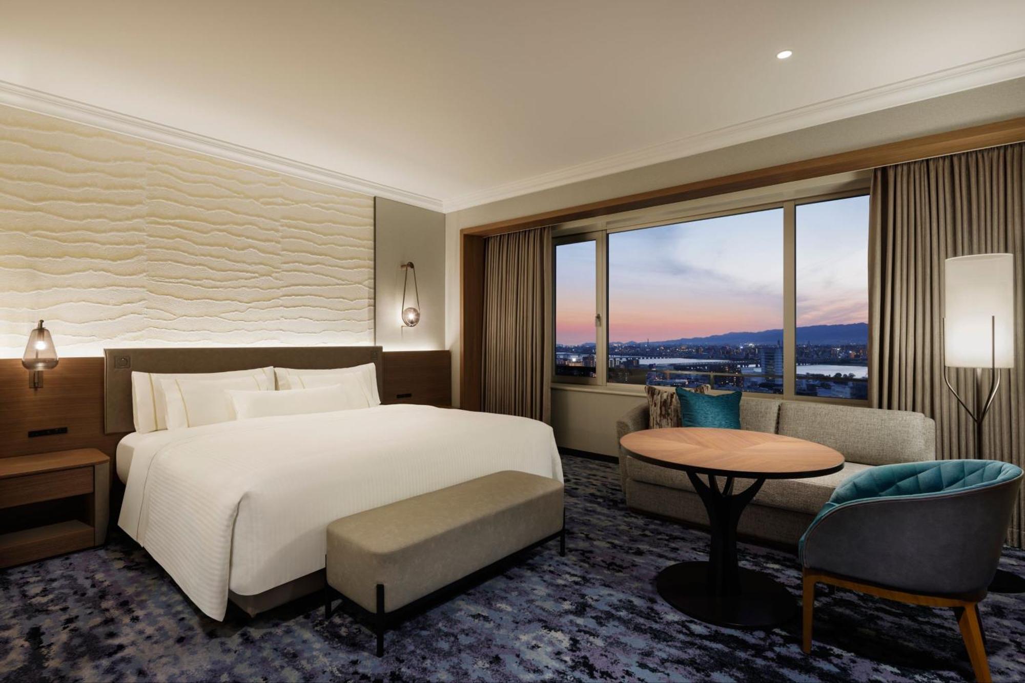 Luxury King Room High Floor