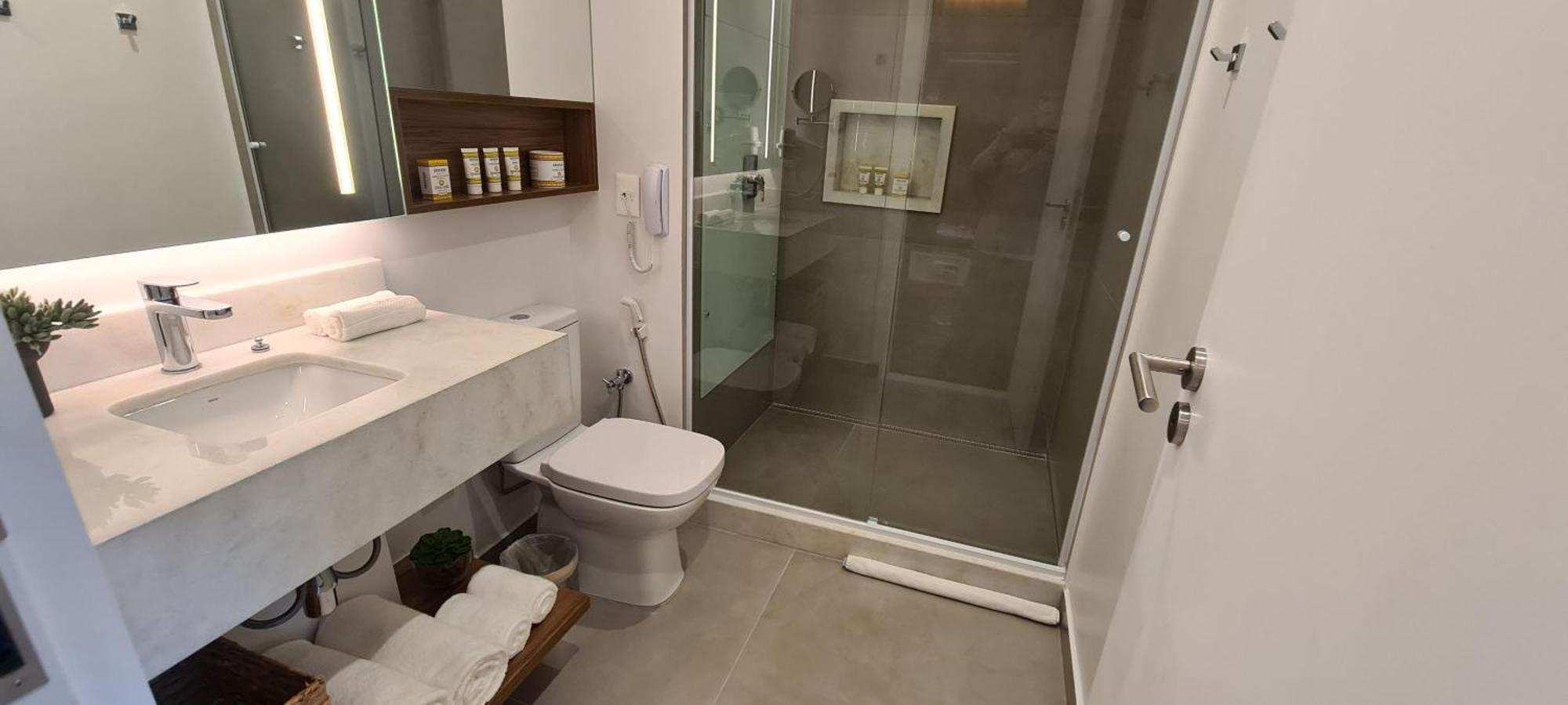 Business Premier with Twin Beds