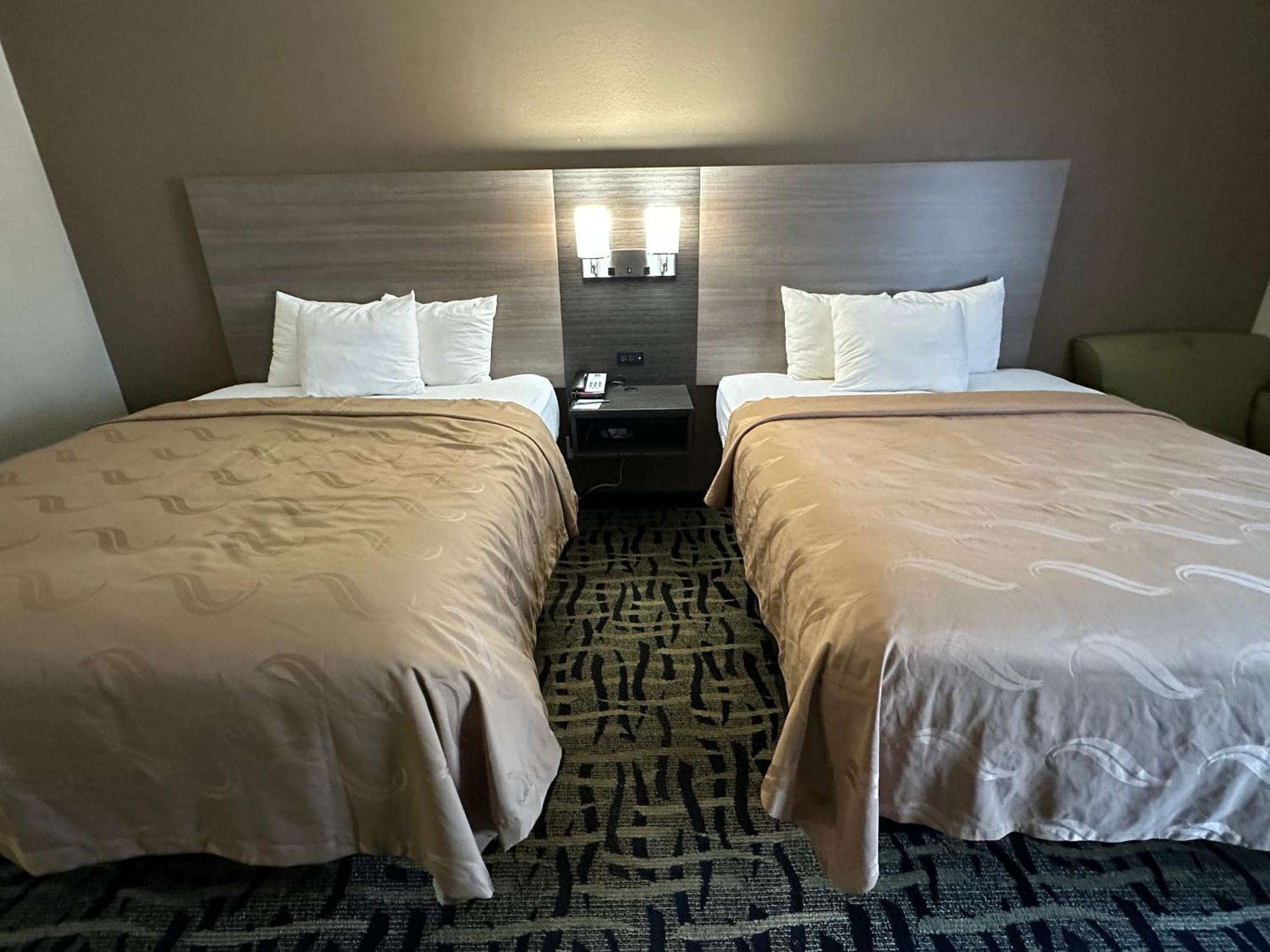 Queen Room Two Queen Beds Non-Smoking