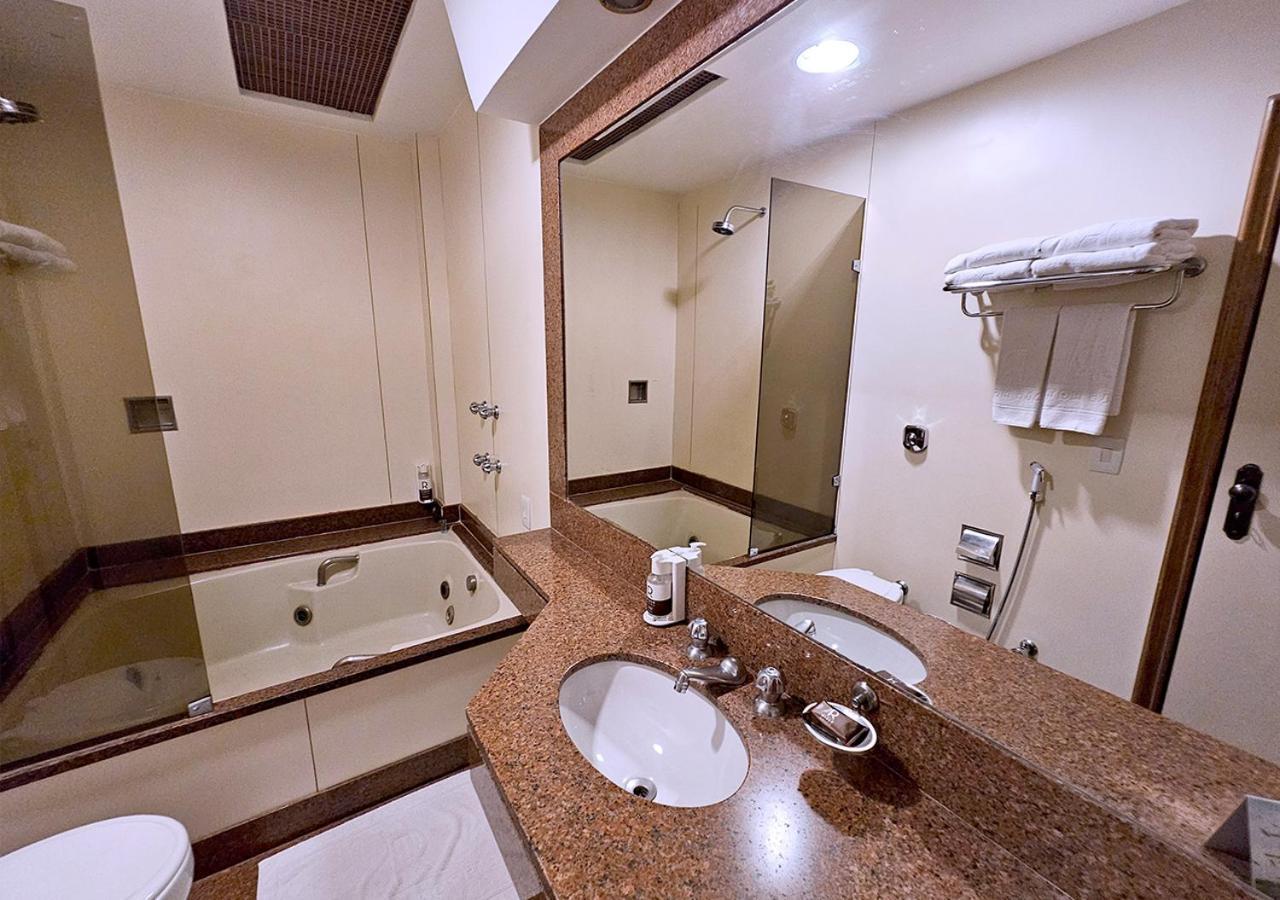 Suite Hot Tub