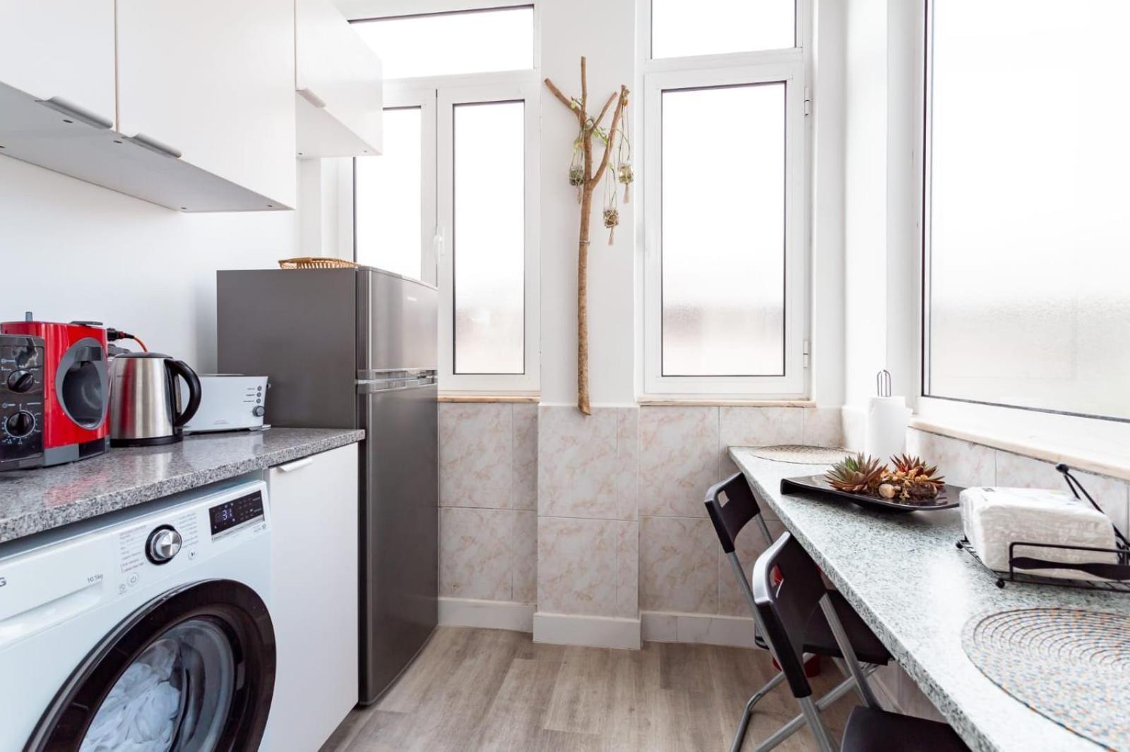 Double or Twin Room with Shared Bathroom