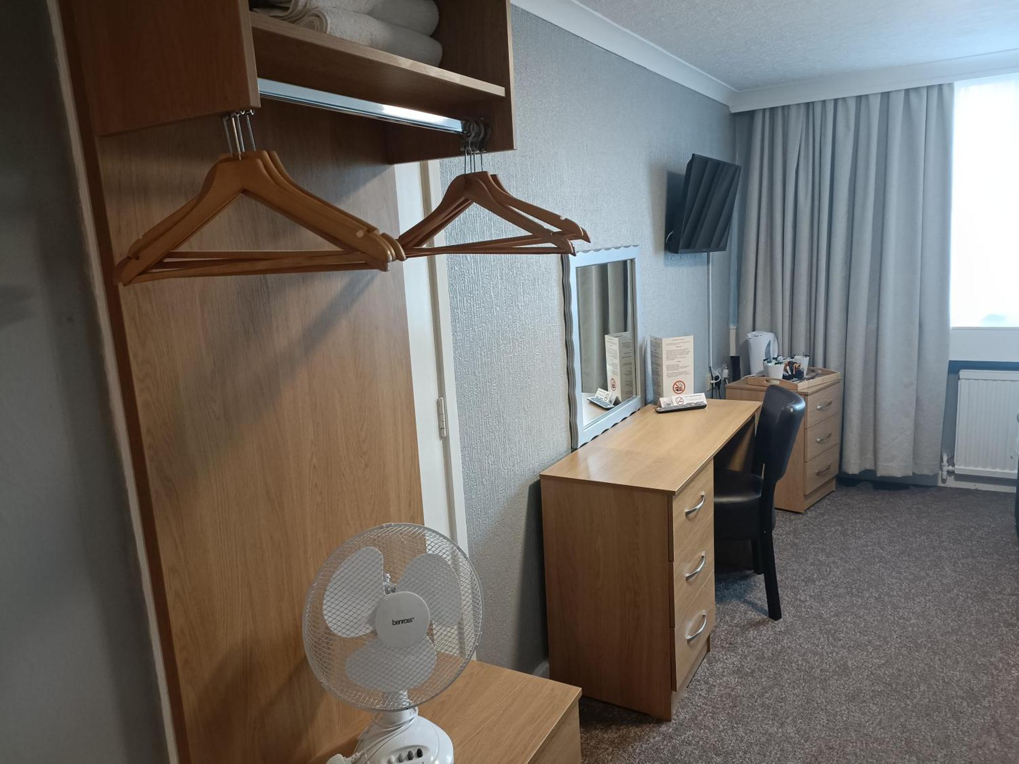Standard Single Room
