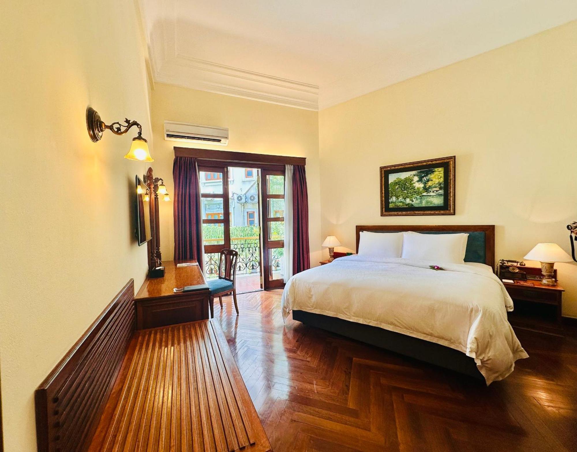 Century Pool Deluxe Room Double or Twin