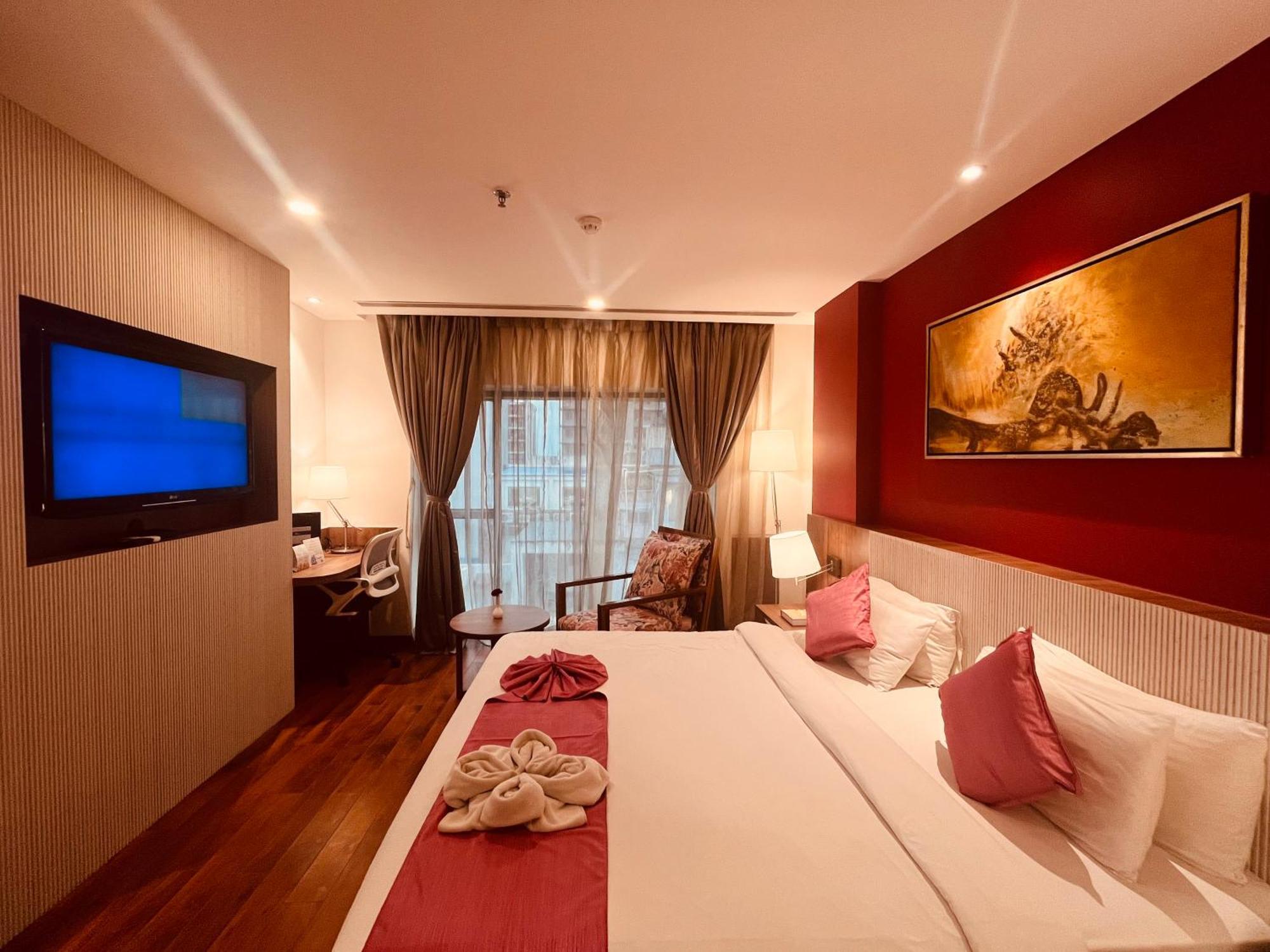 Superior King Room