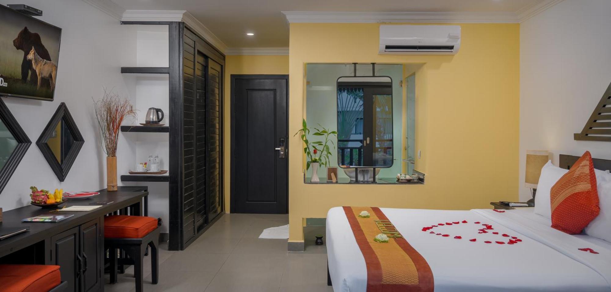 Apsara Double Room Pool View