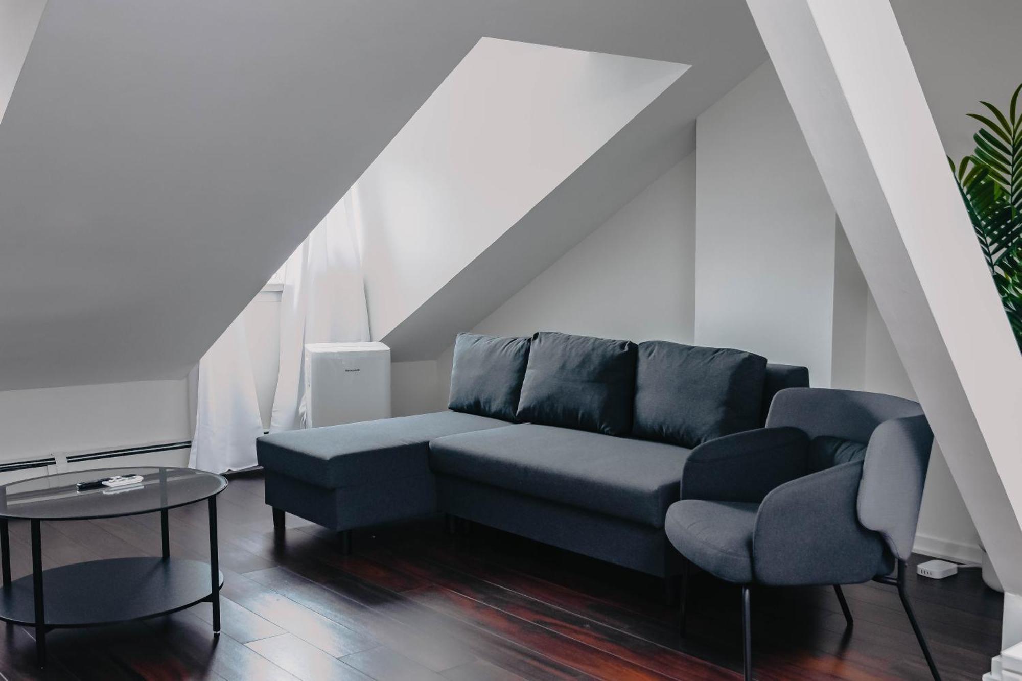 Queen Suite