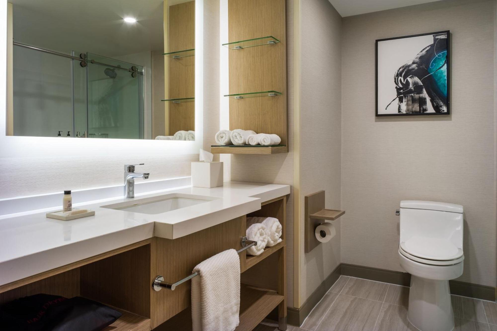 King Room with Courtyard View and Patio - Ground Floor,1622874744:JPEG