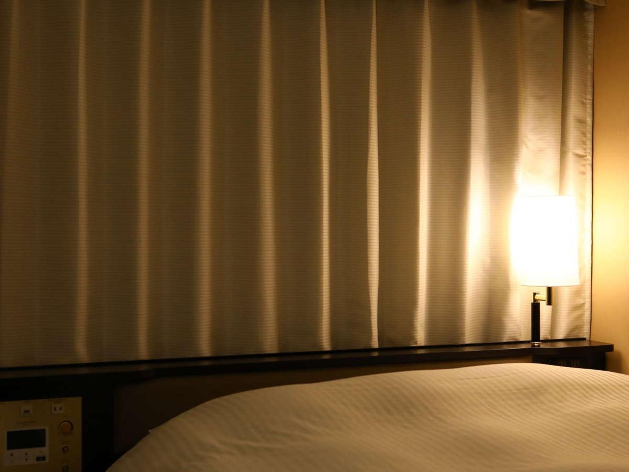 Single Room Smoking