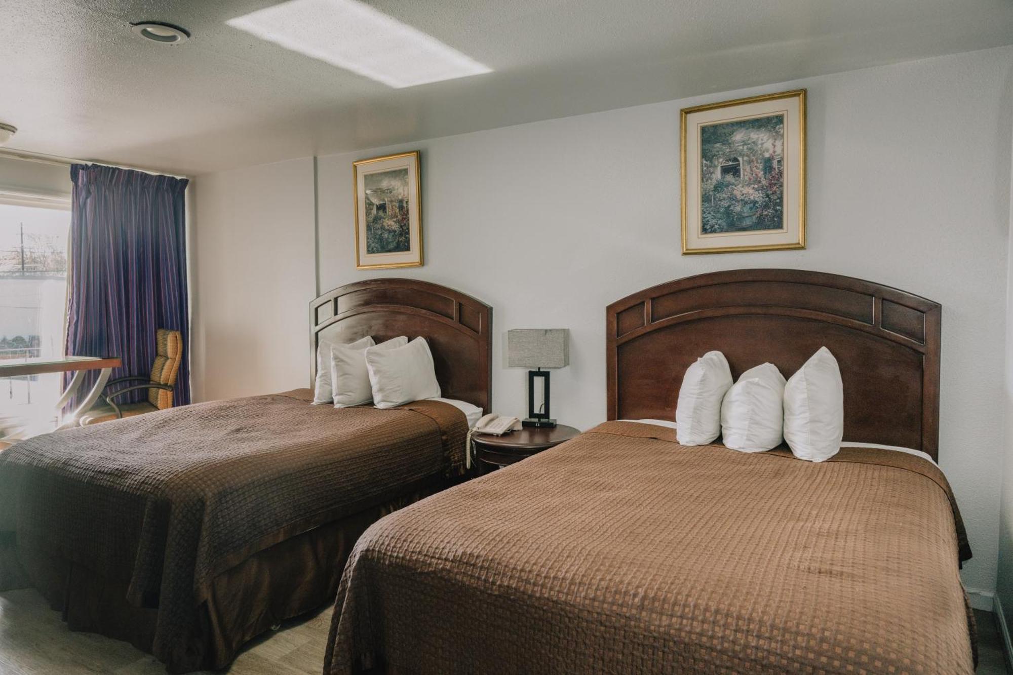 Queen Room with Two Queen Beds
