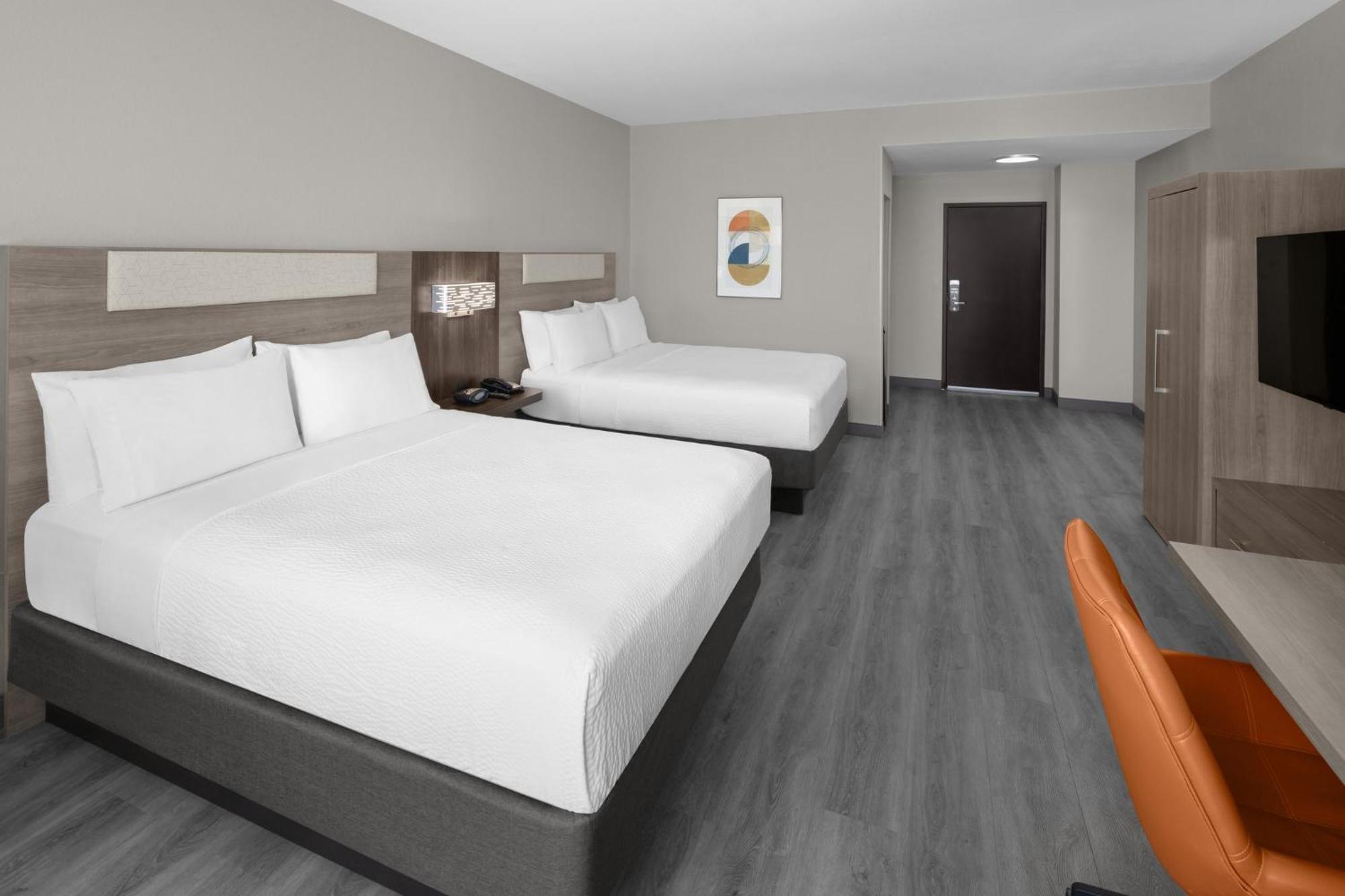 Standard Room Two Queen Beds
