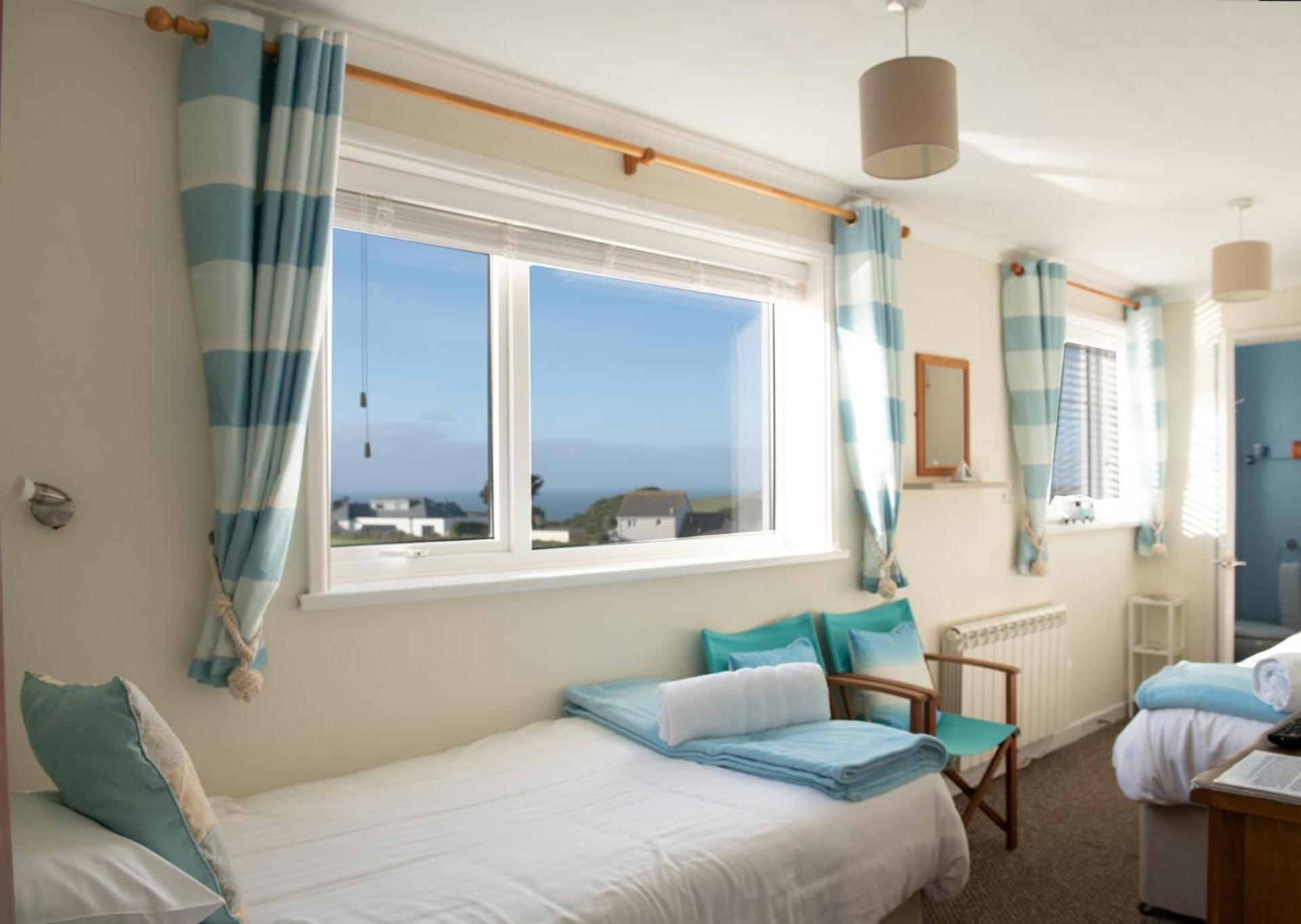 Twin Room with Private Bathroom,1629413334:JPEG