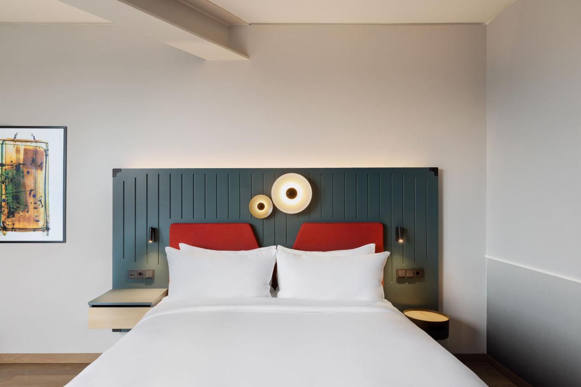 Junior King Suite