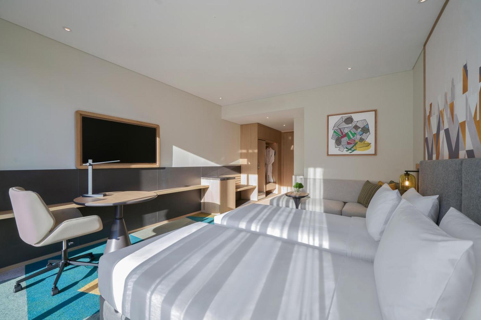 Premium Twin Room