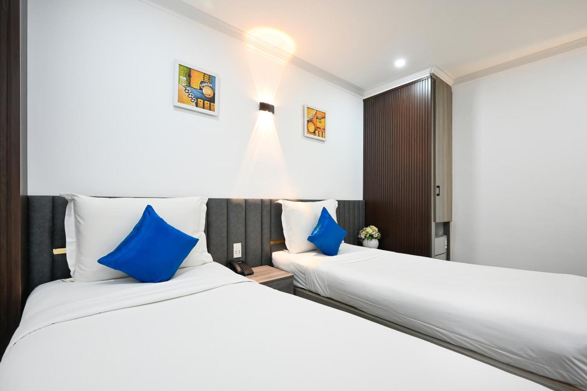Superior Double or Twin Room No Window