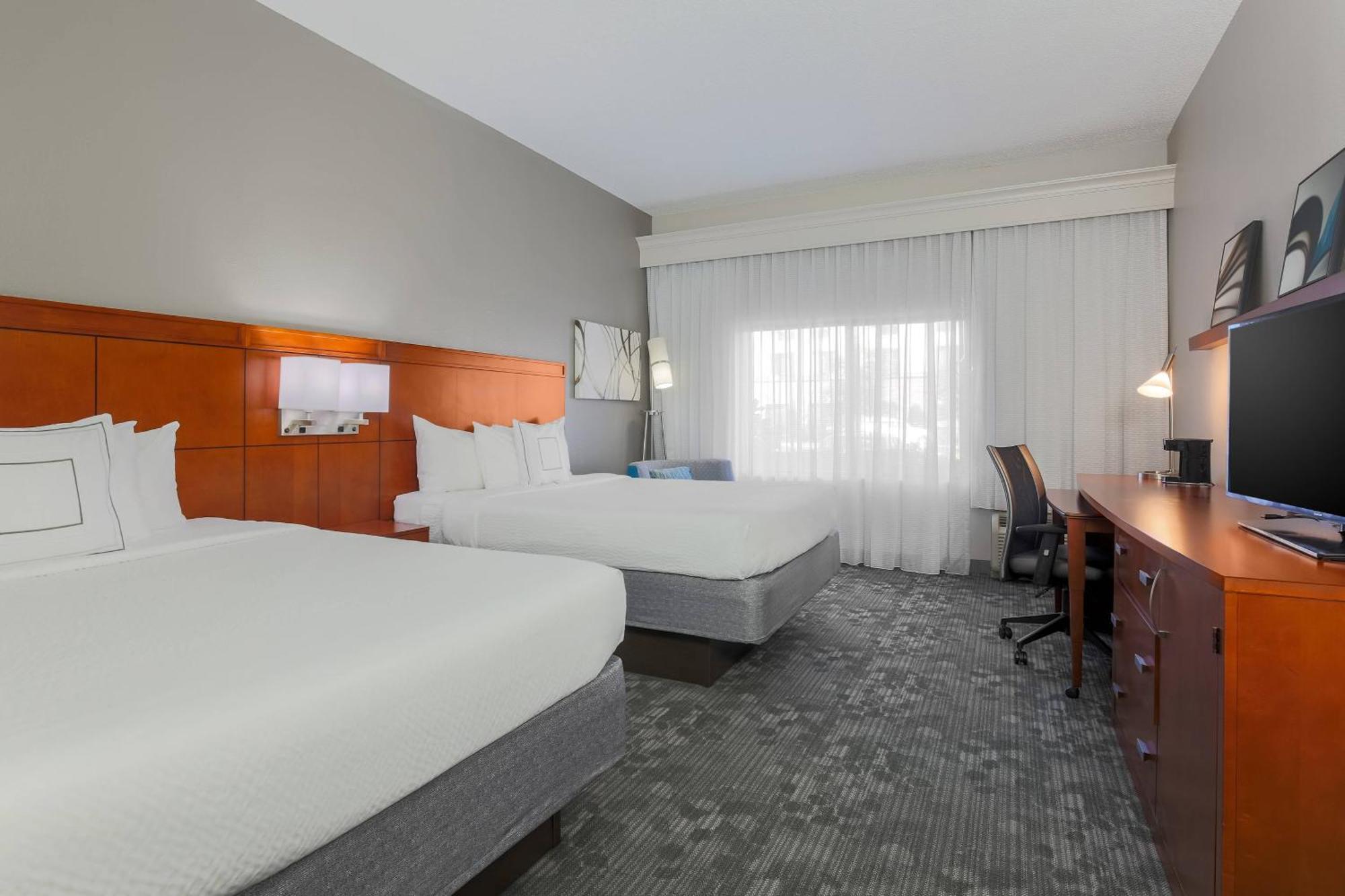 Queen Room Two Queen Beds