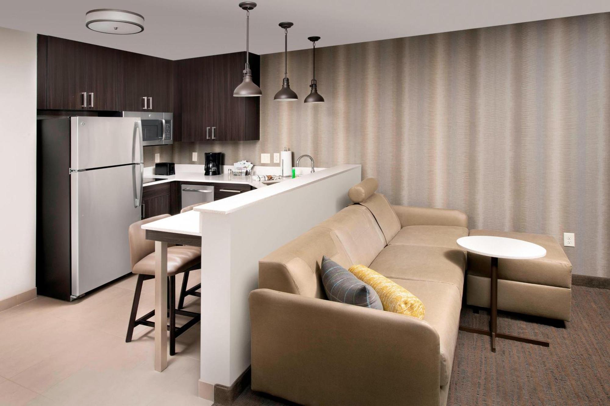 King Studio with Sofa Bed