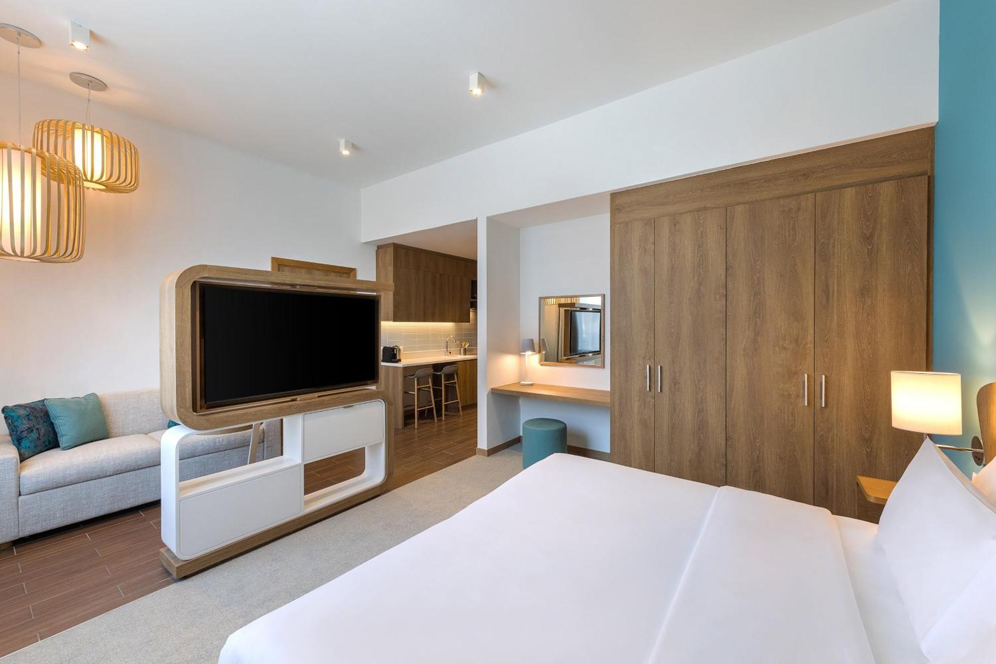 Studio 1 King Bed