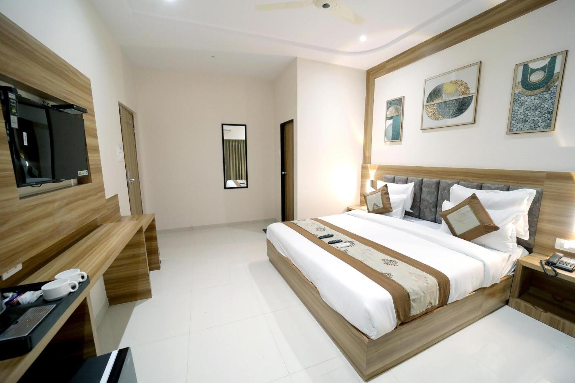 Executive Suite