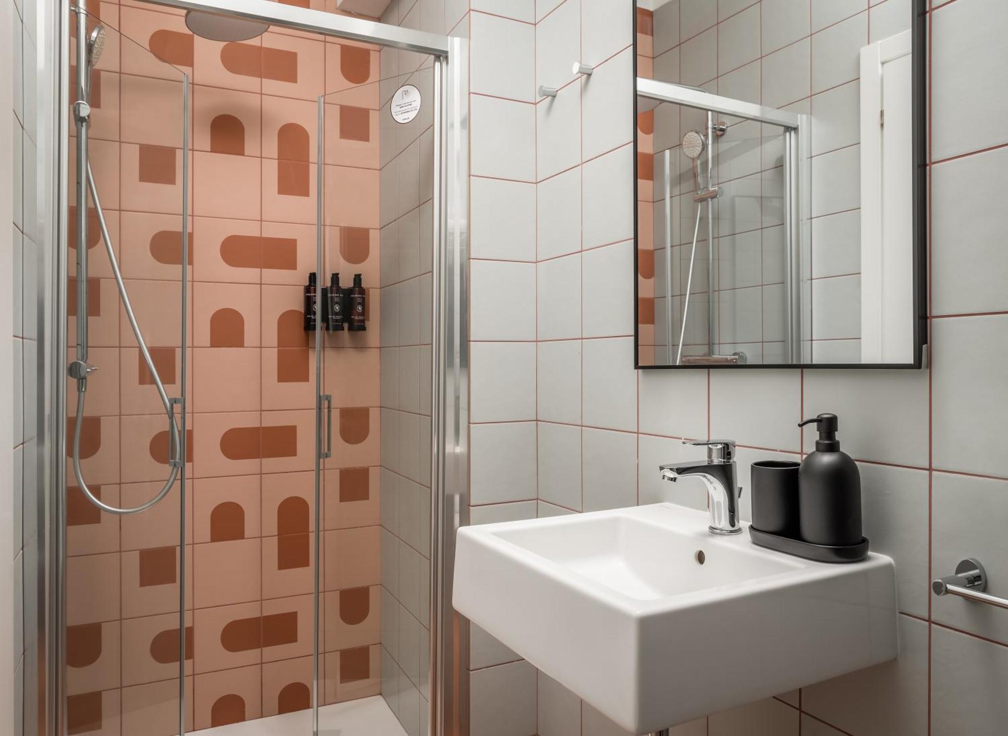 Superior Double or Twin Room with Terrace