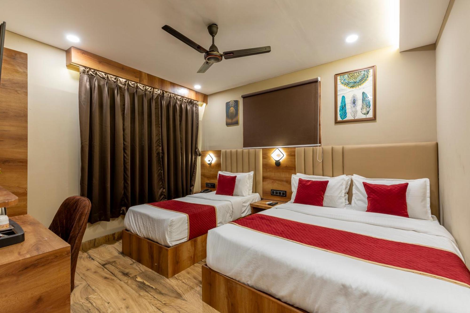 Deluxe Triple Room