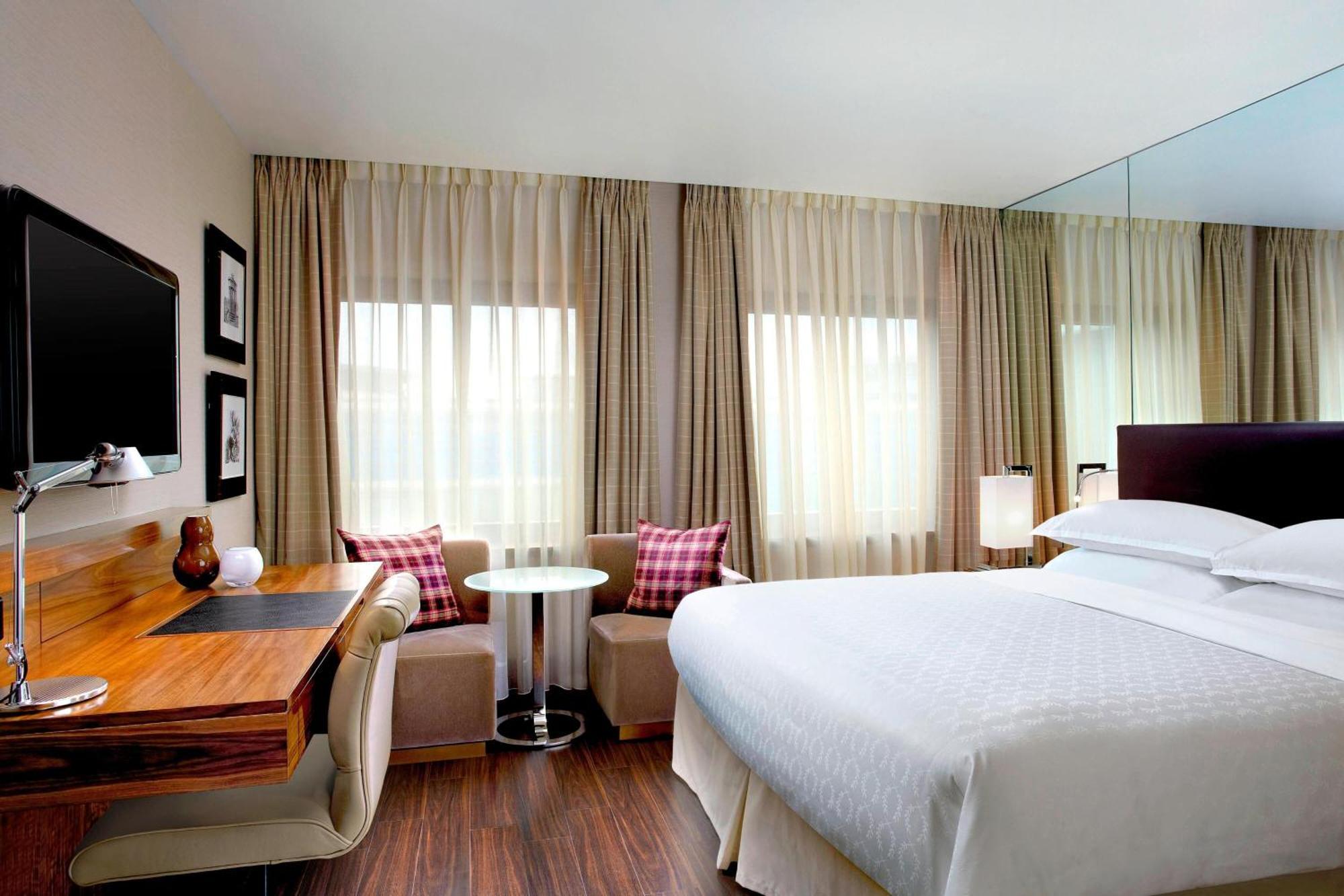 Executive Club Twin Room Club Lounge Access