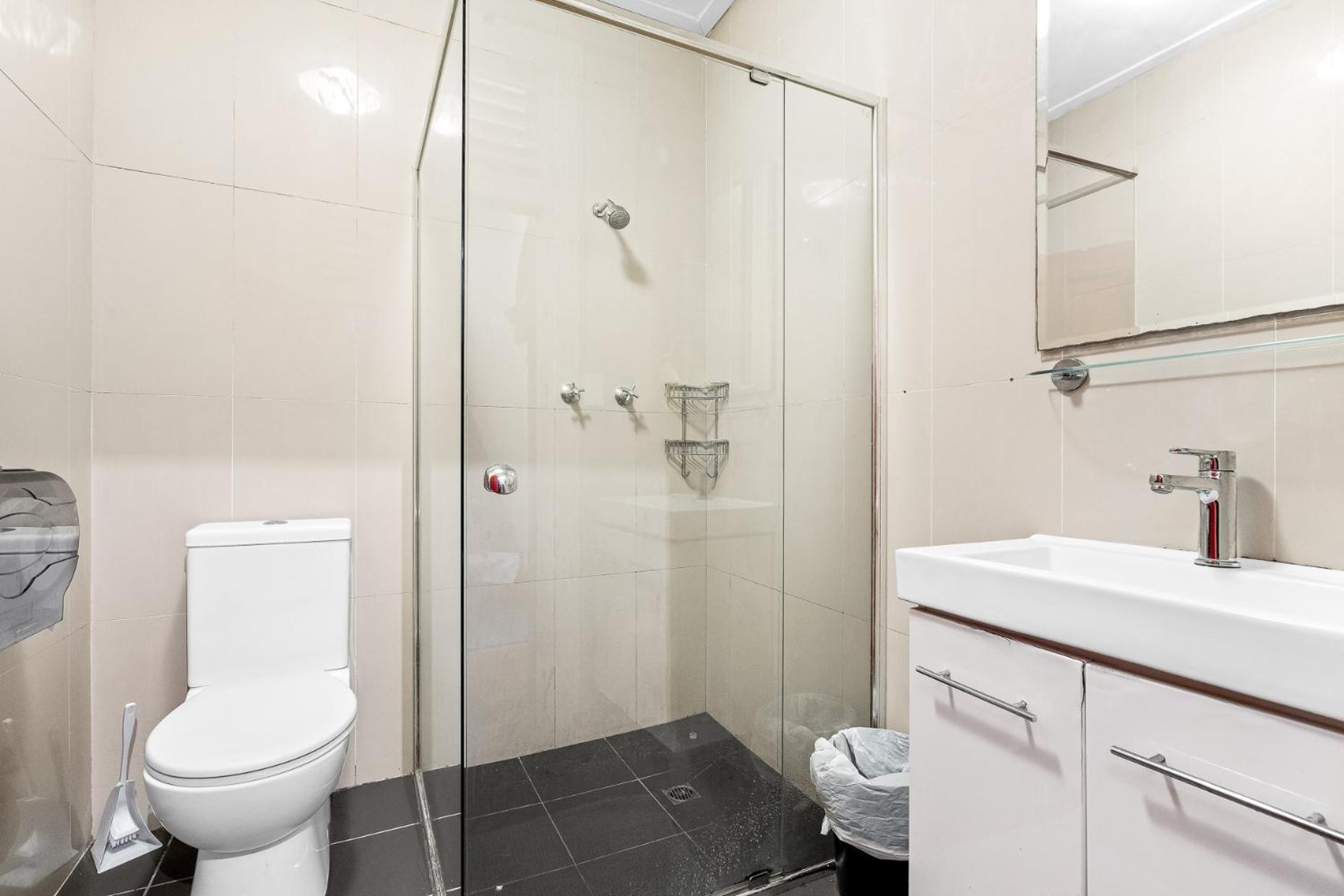 Triple Room with Shared Bathroom