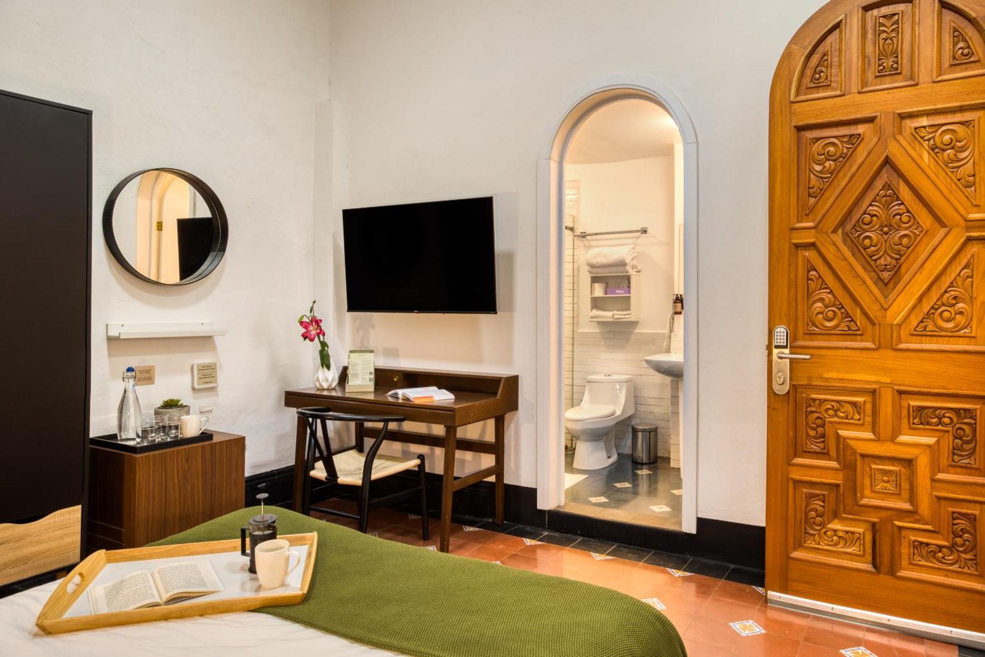 Queen Room