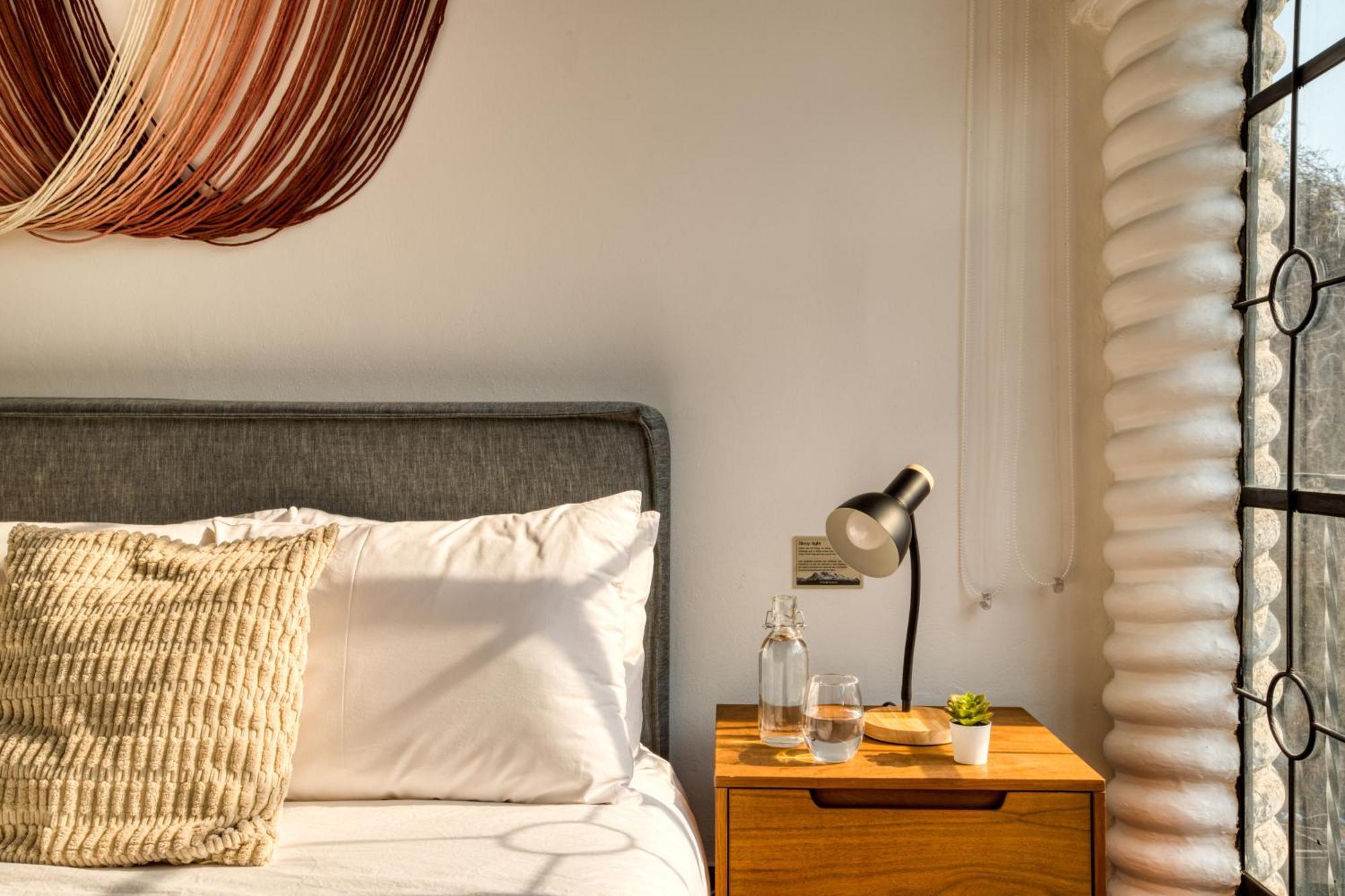 Deluxe King Suite
