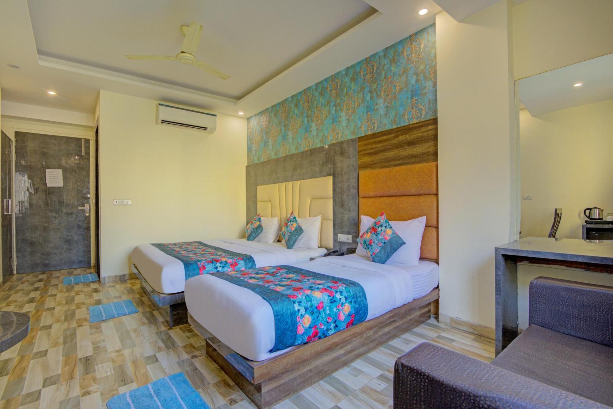 Superior Triple Room