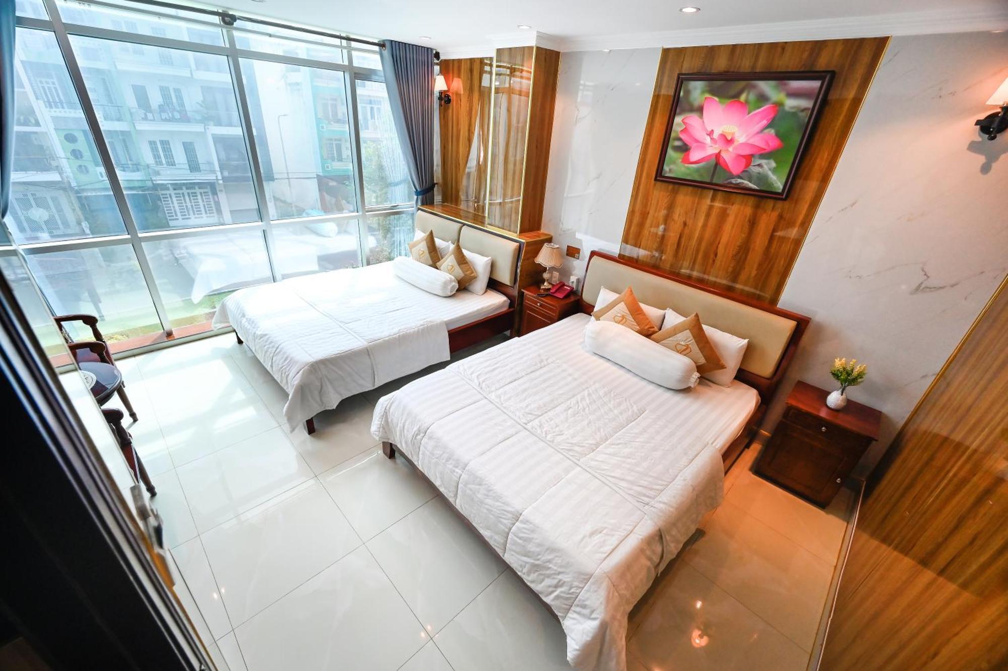 Deluxe Quadruple Room